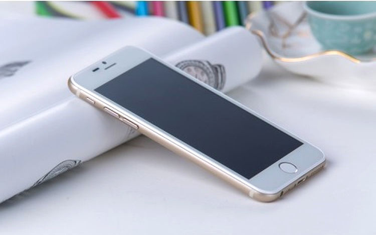 Goophone i6 Plus - clonă după modelul iPhone 6 Plus