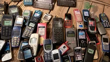 Telefoanele mobile mai vechi pot valora mii de dolari. Ce modele caută colecționarii