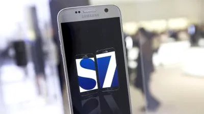 Componentele din care este realizat Samsung Galaxy S7 costă 255 de dolari