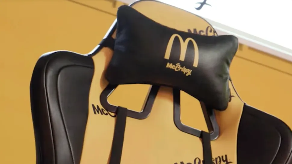 McDonald's a creat un scaun de gaming rezistent la pete de grăsime cu suport pentru mâncare