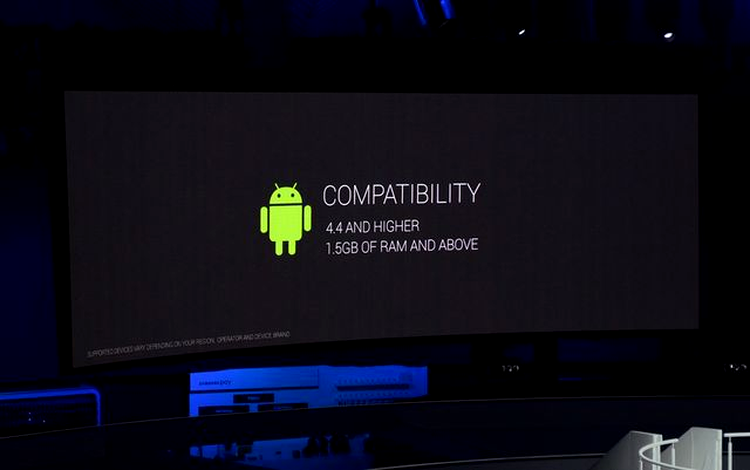 Samsung Gear S2 este compatibil cu toate smartphone-urile Android care ating sau depăşesc specificaţiile tehnice din imagine