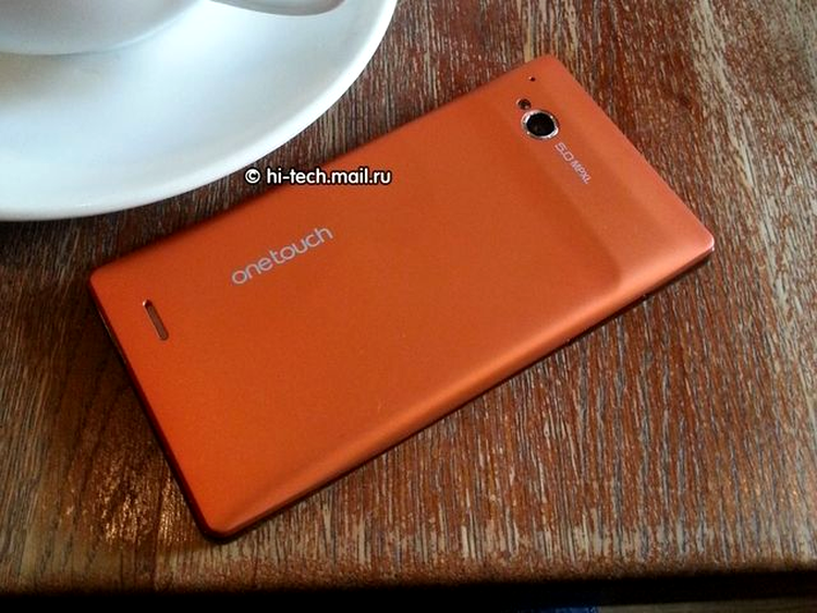 Alcatel One Touch View (spate)