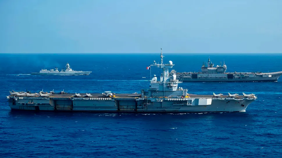 Franța ar putea trimite „artileria grea” în Groenlanda: Colosul Charles de Gaulle și puternicul său grup de luptă ar putea intercepta o evetuală forță de invazie