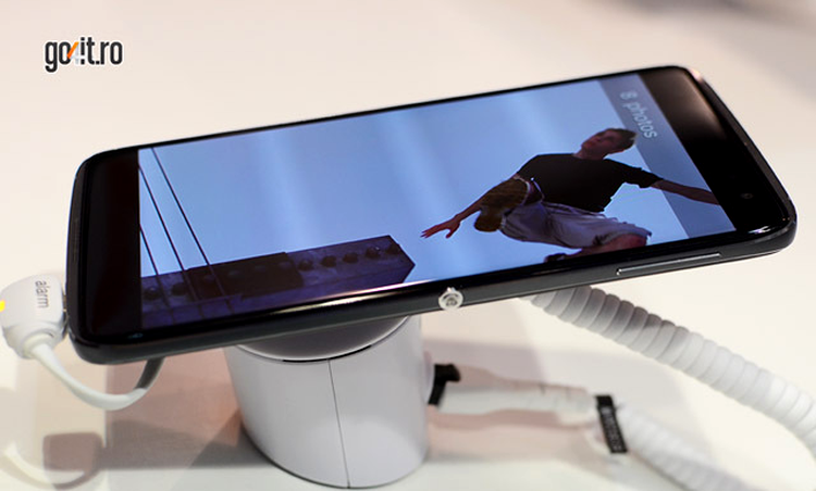 Alcatel Idol 4 