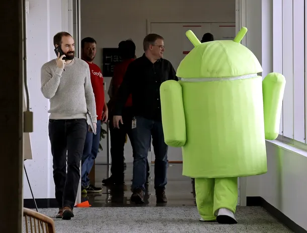 Android 17 va introduce controale îmbunătățite de confidențialitate a locației și un buton de acces unic