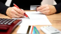 Lege pentru românii care au bani în cont. Se instituie un plafon minim de 3.000 de lei