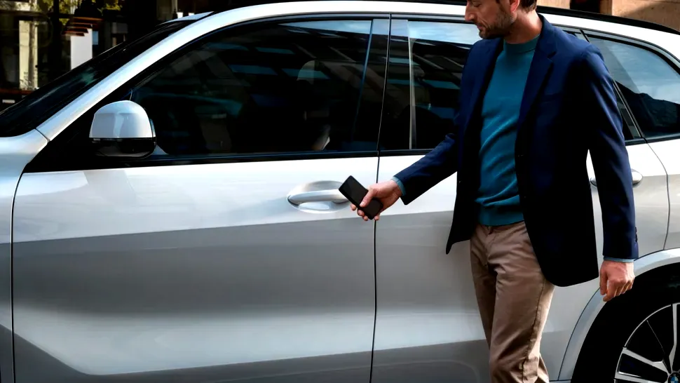 Posesorii BMW pot folosi acum telefonul cu Android în rol de cheie pentru pornirea maşinii