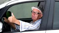 Reguli pentru șoferii pensionari. Când trebuie să renunțe la mașină conducătorii auto seniori. Ghidul celor 5 semne