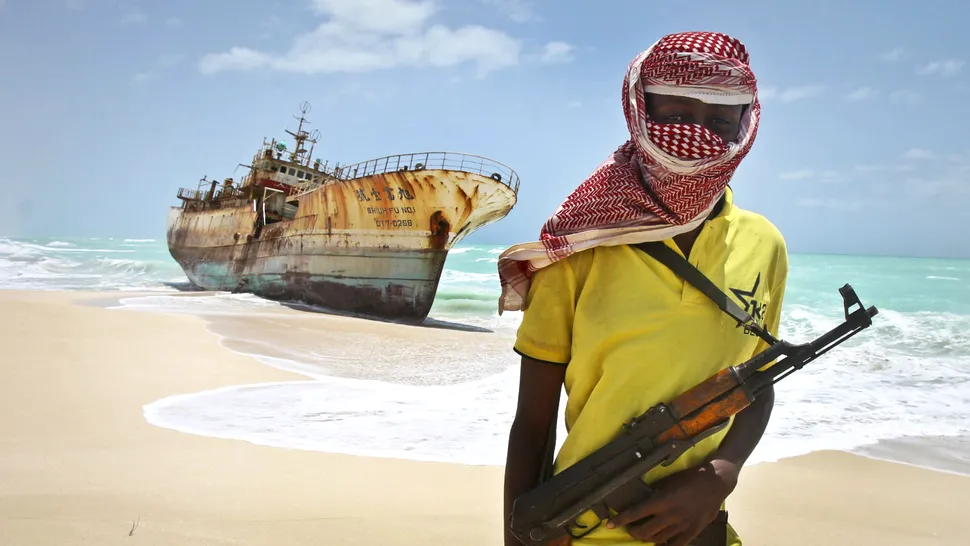 Hackeri, în echipă cu piraţii somalezi, arată celor din urmă locaţia celor mai valoroase transporturi de prădat