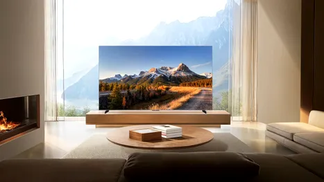 Televizorul TCL C8K este disponibil în România
