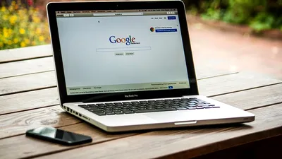 Un MacBook Pro mai subțire și mai puternic? Apple promite schimbări mari în 2026
