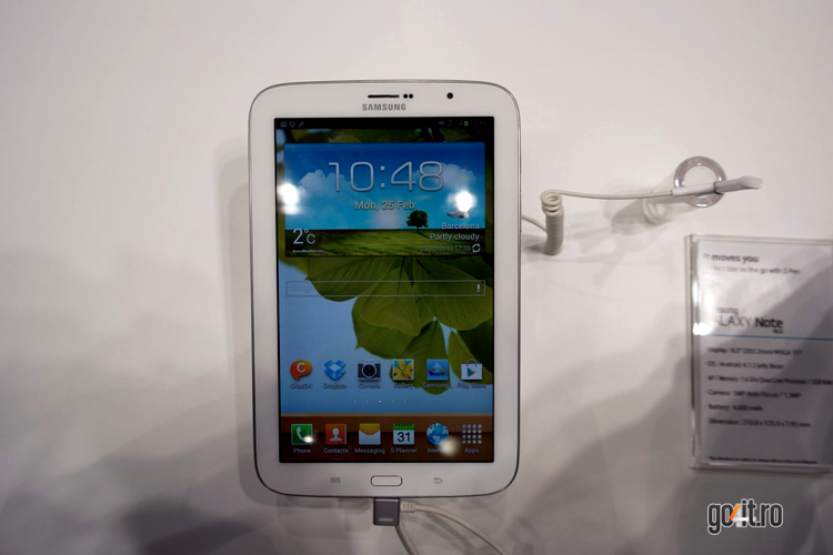 Samsung Galaxy Note 8.0 - click pentru galeria de imagini