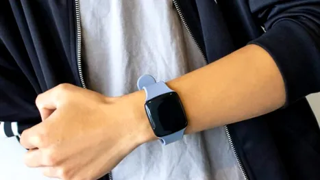 Stone Watch: Ce (nu) face cel mai prost ceas inteligent din lume