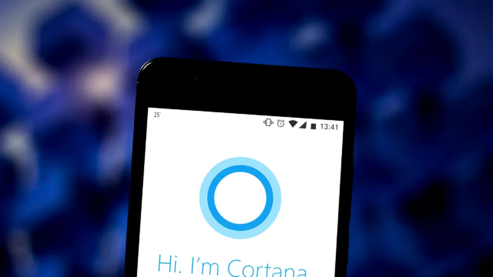 Microsoft închide versiunea de mobil a asistentului vocal Cortana
