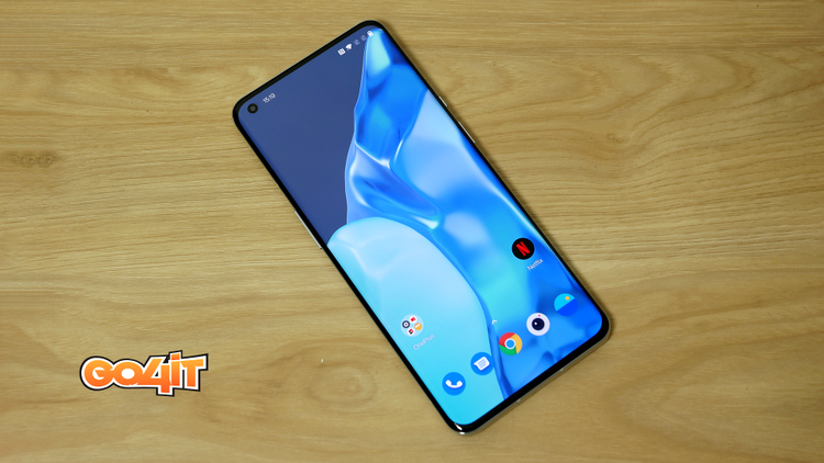 OnePlus 9 Pro front