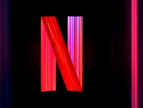 Compania Netflix, acuzată că a scumpit abonamentele fără acordul clienților