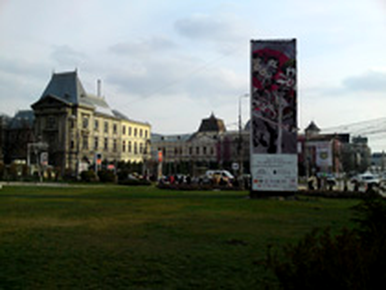 LG Renoir Photo Sample Outdoor