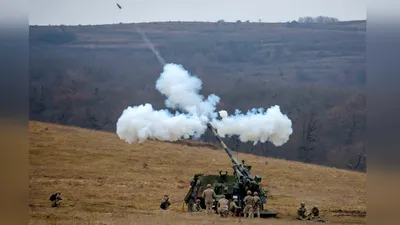 EXCLUSIV „Fuga” este cheia: Cum sunt protejate obuzierele de tip „tragi și fugi” CAESAR din România de drone, conform unui general francez: „Mobilitatea conferă acestei arme o protecție excelentă”