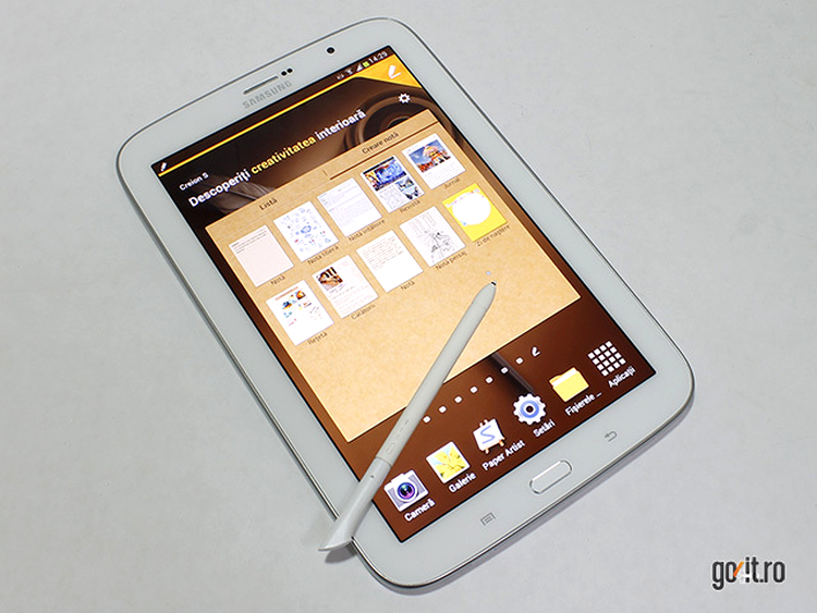 Samsung Galaxy Note 8 - stylus-ul S-Pen şi colecţia de aplicaţii pentru acesta