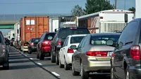 Mașinile care vor fi interzise în anumite intervale orare. Propunerea primarului capitalei: Să scoatem mașinile neesențiale