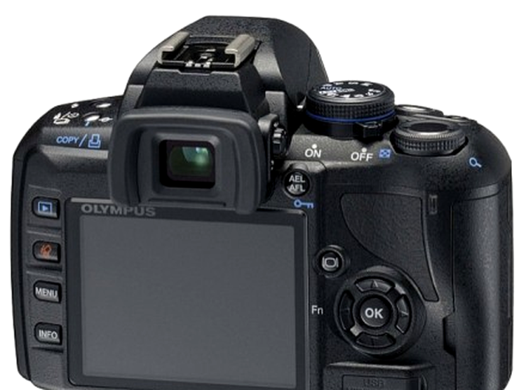 Olympus E-450 vine cu un nou procesor de imagine