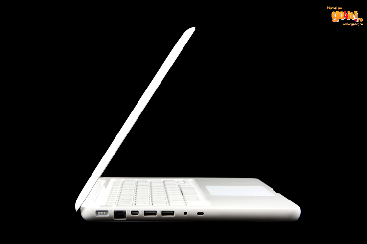 Apple MacBook