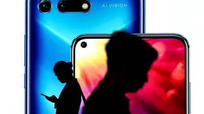 Huawei răspunde la 13 întrebări. Explică modul în care vor fi afectate telefoanele Huawei de restricţiile SUA