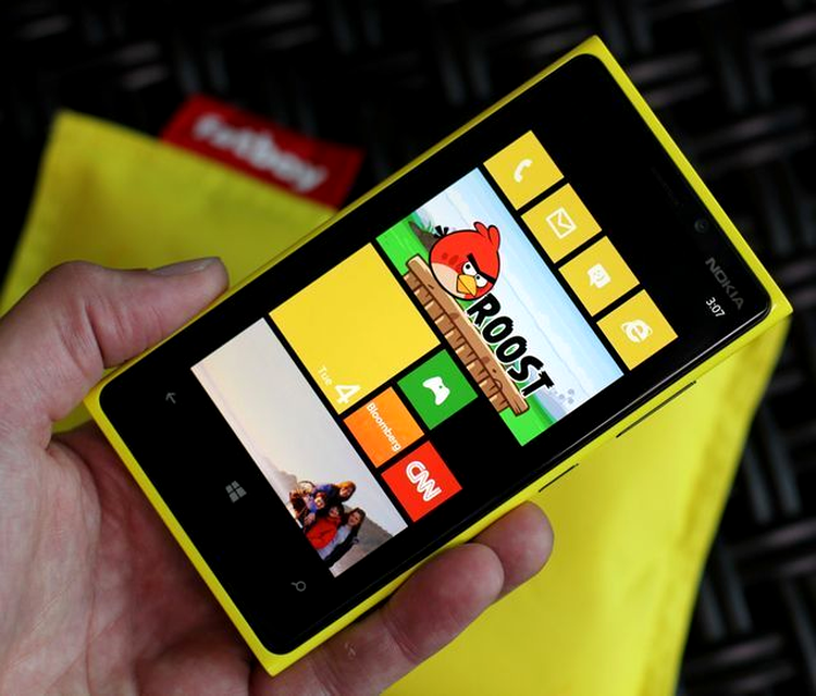 Lumia 920, vârful de gamă Nokia în acest moment