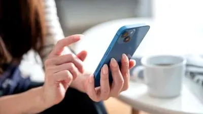 Inteligența Vizuală ajunge pe iPhone 15 Pro și iPhone 15 Pro Max