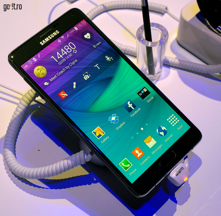 Samsung Galaxy Note 4 - telefonul cu cel mai bun ecran de pe piaţă