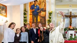 Controversă în Biserica Catolică din Belarus după sfințirea primei icoane create cu inteligență artificială