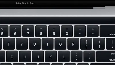 Apple scapă pe internet imagini cu noul Macbook Pro cu ecran secundar OLED