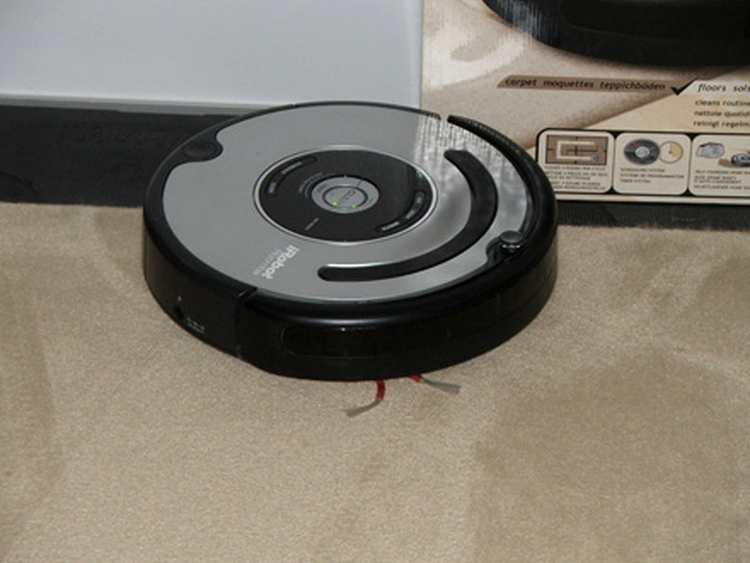 iRobot Roomba 560