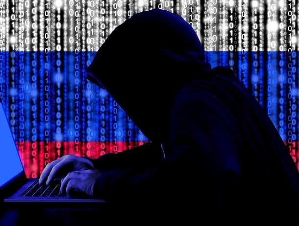 Hackerii ruși au spart conturile Guvernului britanic. Datele sensibile, scoase la vânzare pe dark web