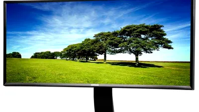 Samsung pregăteşte monitoare curbate cu ecran mega-wide de 44” şi 49”, oferind o alternativă la configuraţiile dual-monitor