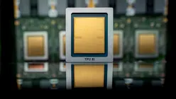 Google a lansat cipurile din seria TPU 8, de trei ori mai puternice, pentru a accelera antrenarea modelelor de IA și a reduce costurile serviciilor cloud