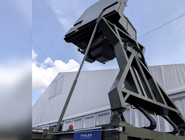 Contracte semnate: România cumpără 12 elicoptere Airbus și 12 radare Thales printr-un program comun cu Franța. Când încep livrările?