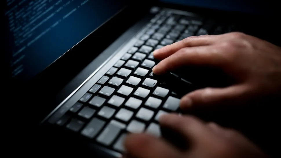 Instituțiile statului român se confruntă cu 10.000 de atacuri cibernetice pe zi, afirmă ministrul Apărării