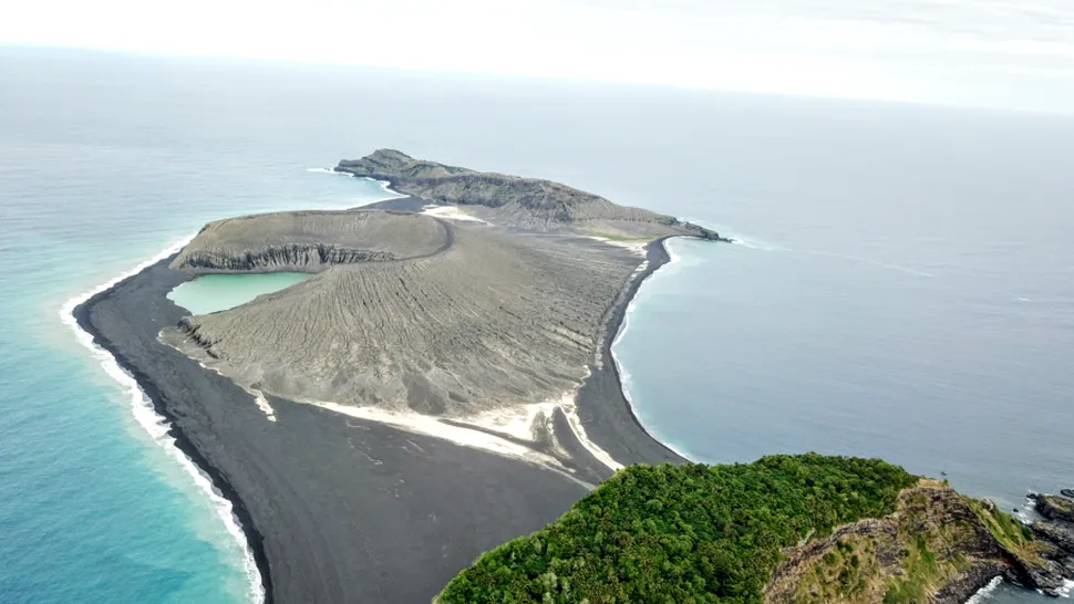FOTO, VIDEO: Misterele ascunse de cea mai nouă insulă din lume