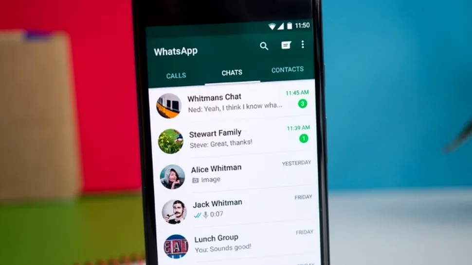 WhatsApp restricţionează folosirea opţiunii de retrimitere a mesajelor, în speranţa de a combate fenomenul FakeNews