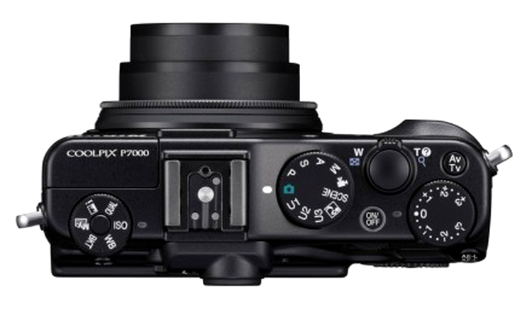 Nikon Coolpix P7000 - din octombrie şi pe piaţa din România