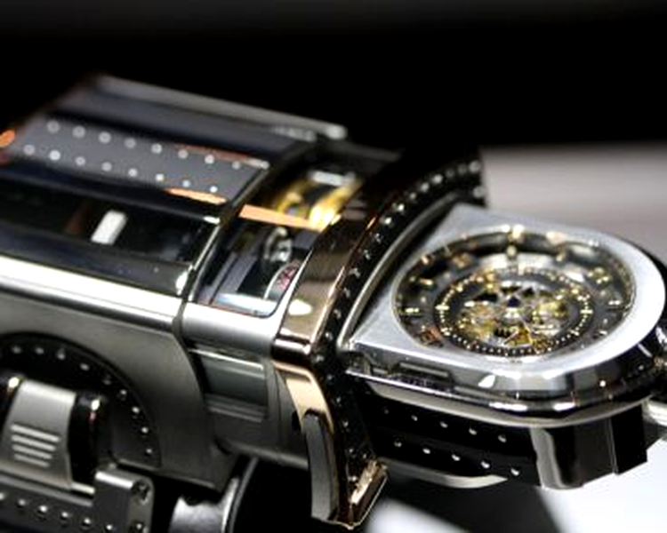 DeWitt WX-1 - mecanismul de culisare