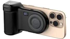 Stage PowerGrip, un accesoriu care transformă smartphone-urile în „cameră foto”