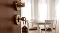 Apare o nouă taxă. Impozit pentru locuințele ocupate de proprietari