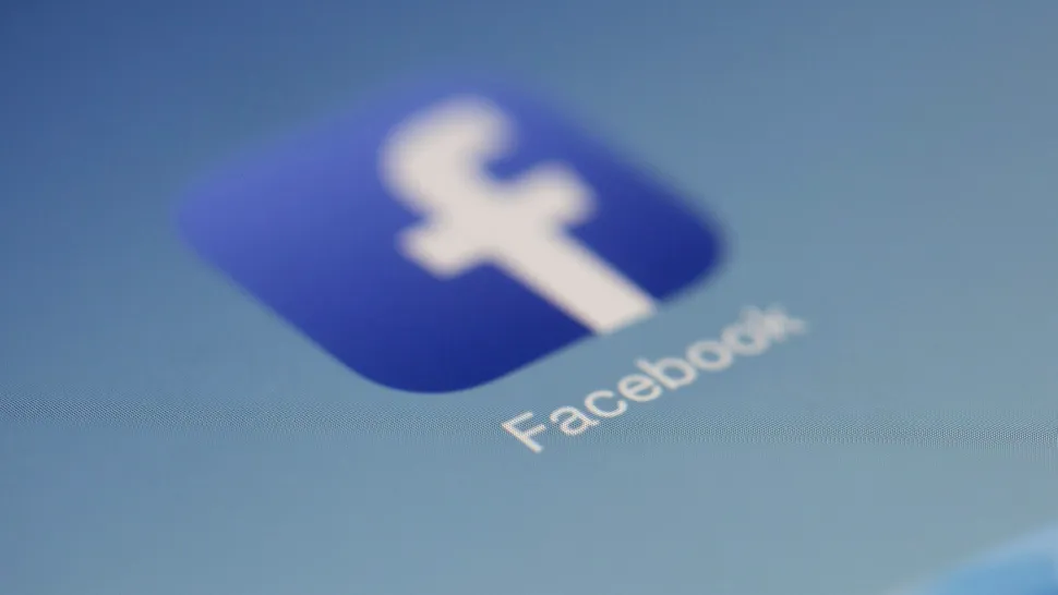 Facebook va solicita utilizatorilor să citească mai întâi știrile la care vor să dea share
