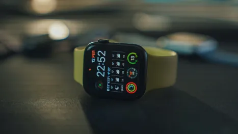 Noul Apple Watch ar putea aduce monitorizarea tensiunii arteriale și alte funcționalități noi