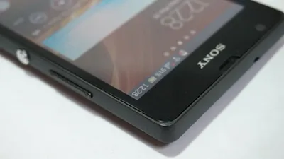 Sony Xperia SP, un telefon Android mid-range puternic şi elegant