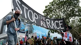Proteste la sediile OpenAI și Anthropic: Oamenii cer stoparea cursei pentru inteligența artificială