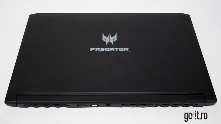 Acer Predator Triton 700