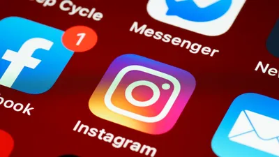 Instagram introduce funcția de partajare a locației în timp real